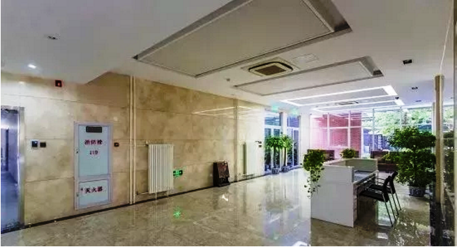 萬(wàn)平超低溫空氣源熱泵采暖項(xiàng)目?jī)?nèi)景 萬(wàn)平超低溫空氣源熱泵采暖項(xiàng)目?jī)?nèi)景