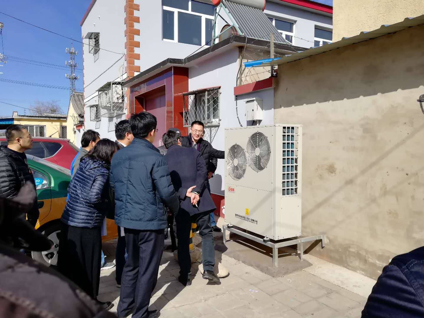 魯禹空氣源熱泵采暖機(jī)組 魯禹空氣源熱泵采暖機(jī)組