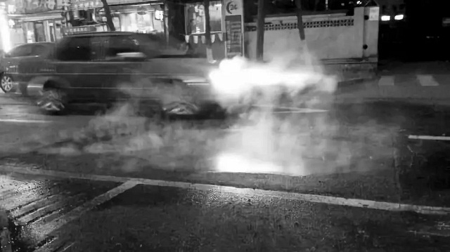 空氣源熱泵供暖終結(jié)“馬路冒白汽”現(xiàn)象圖 空氣源熱泵供暖終結(jié)“馬路冒白汽”現(xiàn)象圖